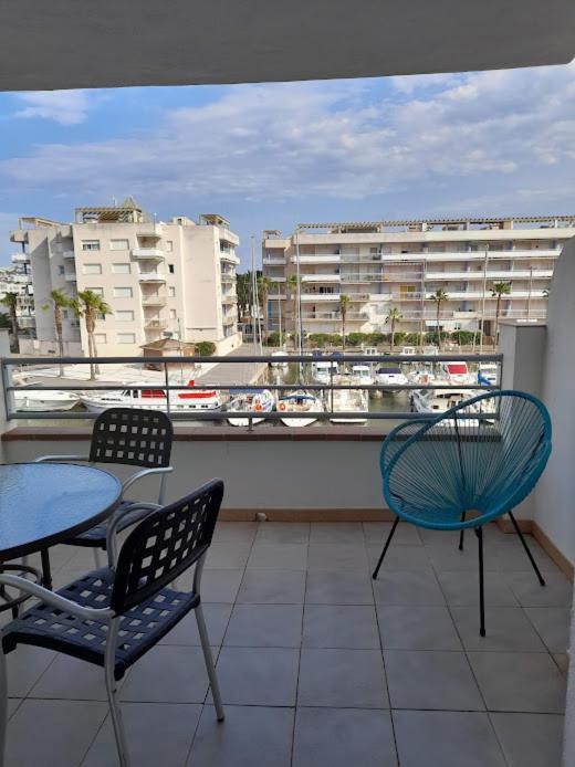 Appartement Lumineux Sur Les Canaux Ρόζες Εξωτερικό φωτογραφία
