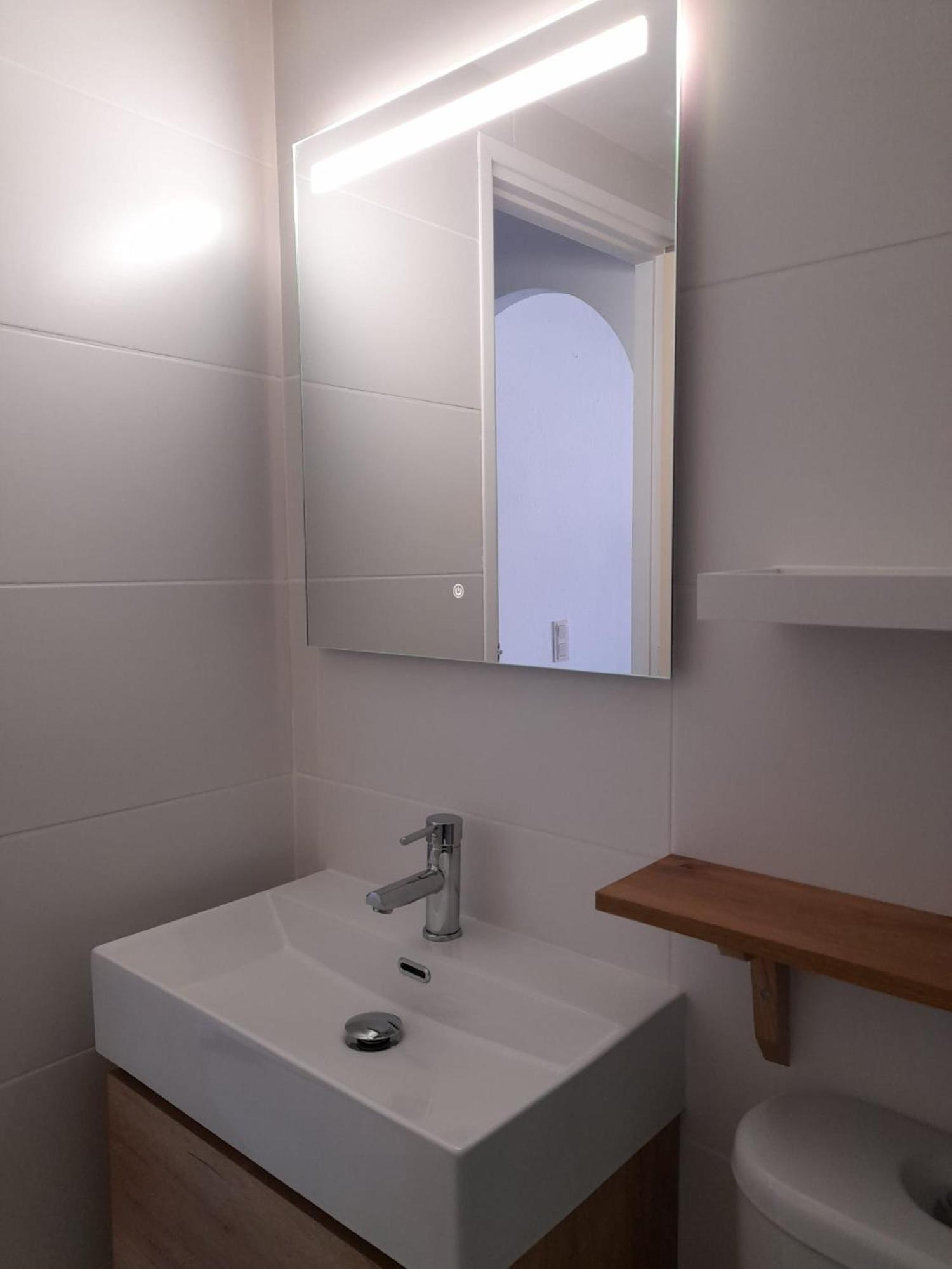 Appartement Lumineux Sur Les Canaux Ρόζες Εξωτερικό φωτογραφία